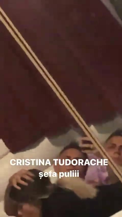 Amatoare romanca, fututa adanc de un necunoscut